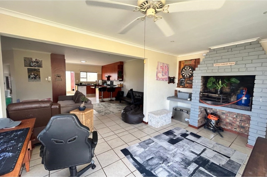 2 Bedroom Property for Sale in Gonubie Eastern Cape